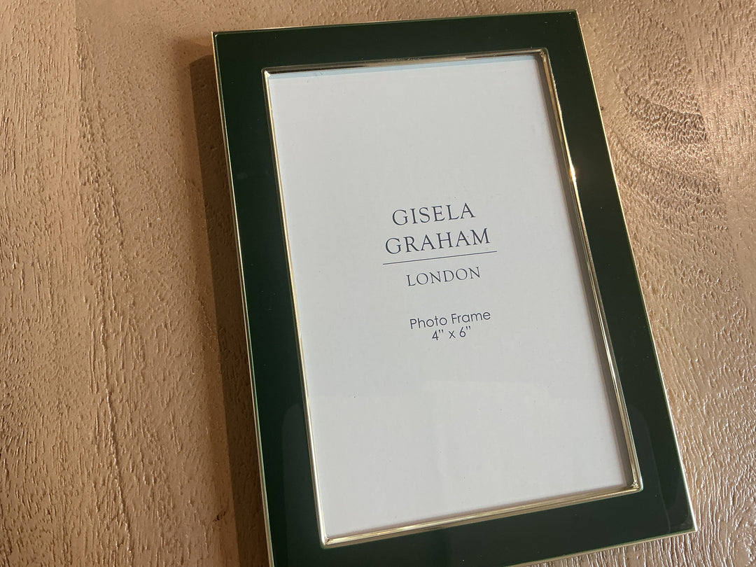 Dk. Green Metal Edge Picture Frame, 4x6,  (LxWxD) 18x13x18cm