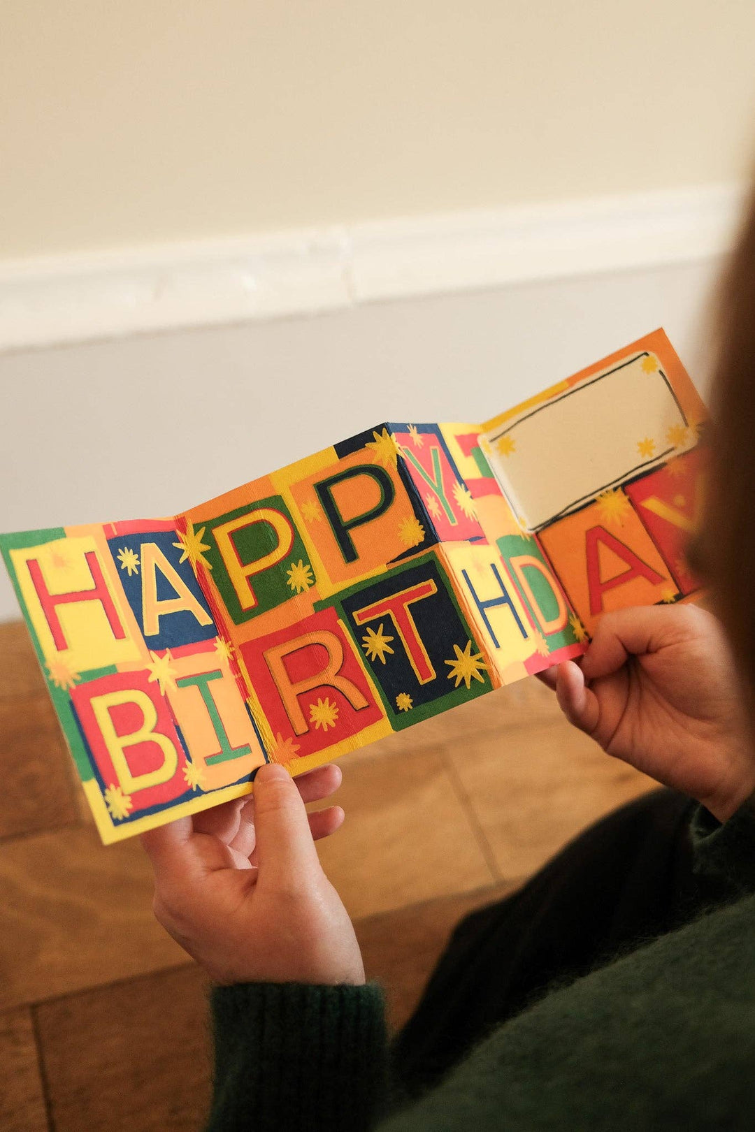 UK/EU: Happy Birthday Concertina Greeting Card