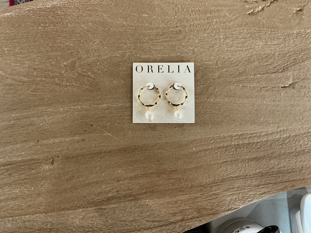 Ribbon & Pearl Mid Size Hoop Earrings