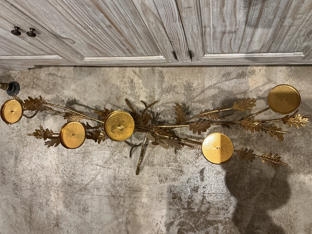 LEAF BRANCH CANDLE HOLDER