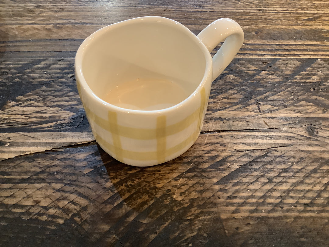 Yellow Check Stoneware Mug,  (LxWxD) 7x12x9cm
