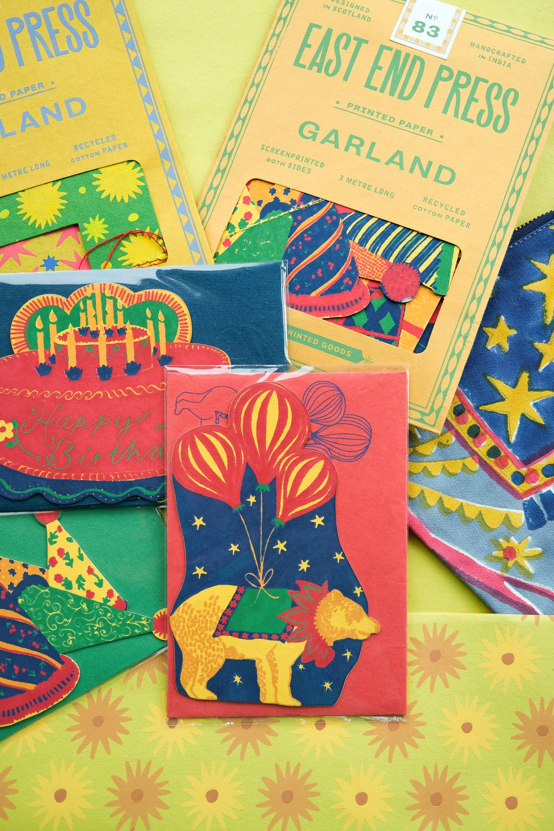 UK/EU: Party Bear Greeting Card