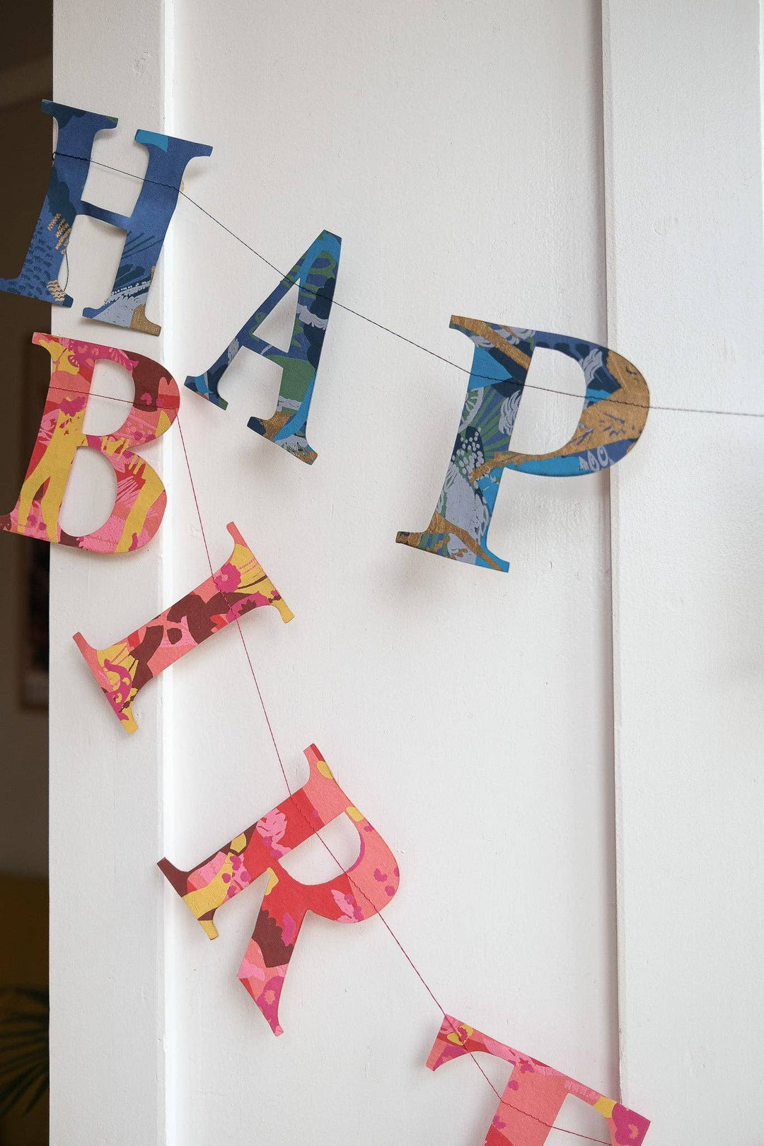 UK/EU: Happy Birthday - Recycled Red Mix Sewn Garland