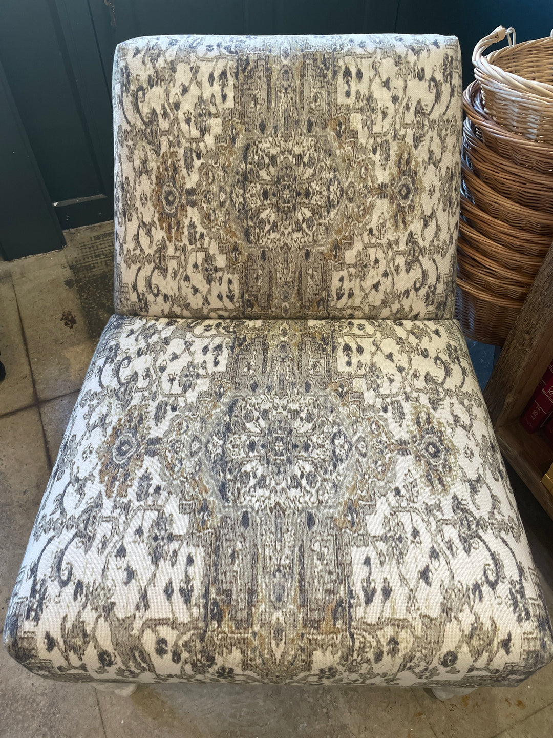 TURKISH RUG SLIPPER CHAIR