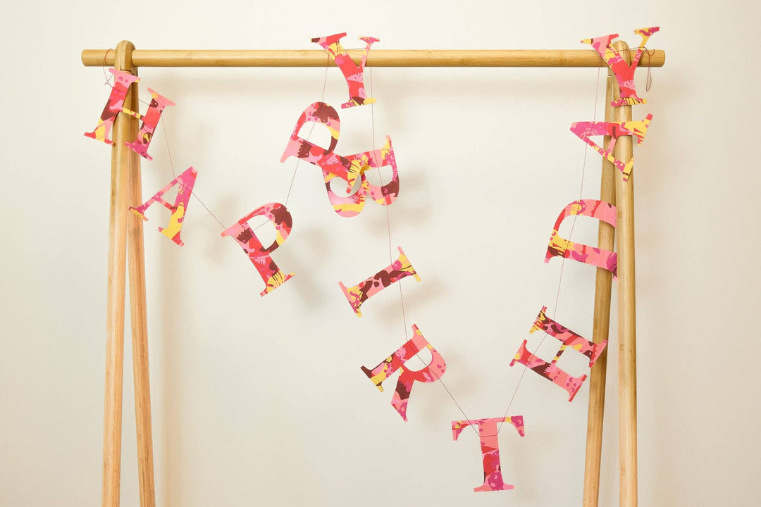 UK/EU: Happy Birthday - Recycled Red Mix Sewn Garland