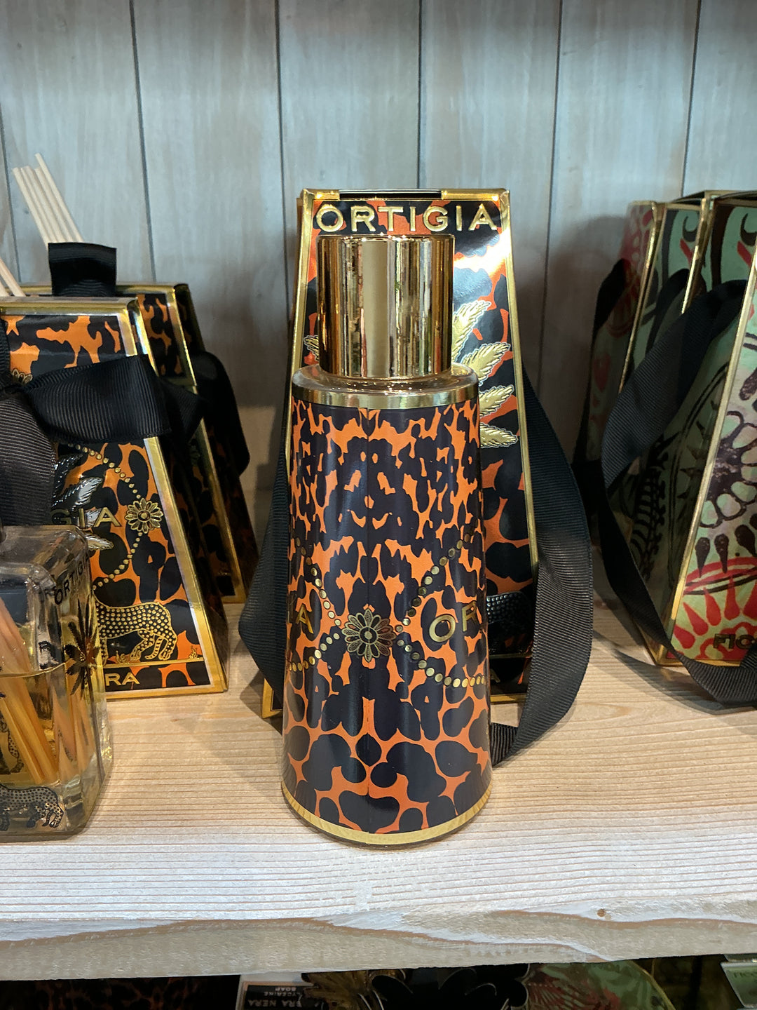 Ambra Nera Diffuser 200ml Decorated