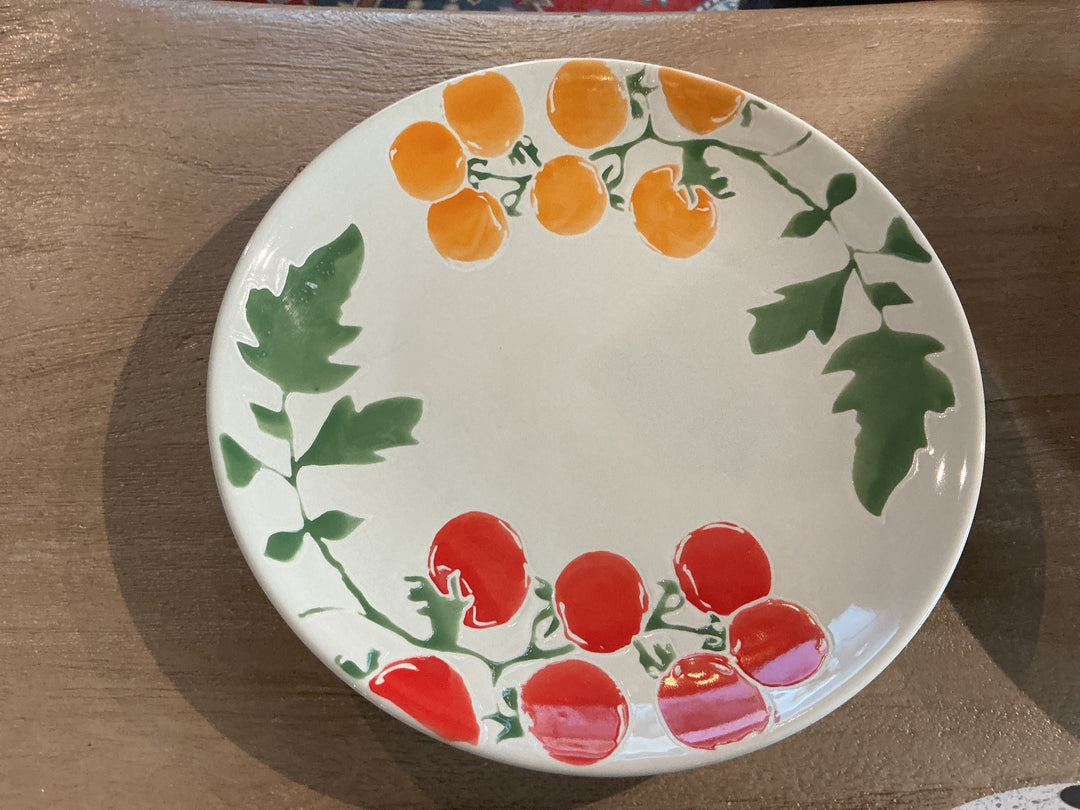 Heirloom Tomato Stoneware Plate, Sml,  (LxWxD) 2x20.5x20.5cm