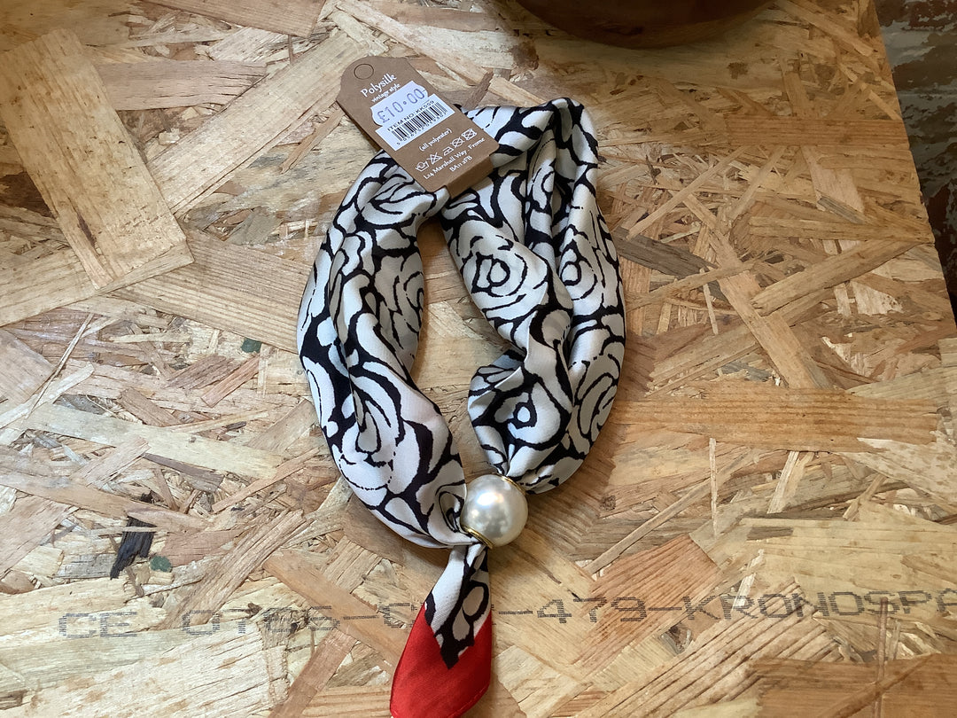 S - Poly Vint Neckerchief - Pearl/Magnet - Mono/Wine