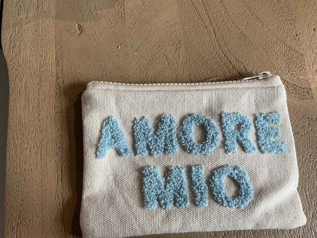 Lupton 'Amore' Zipped Pouch