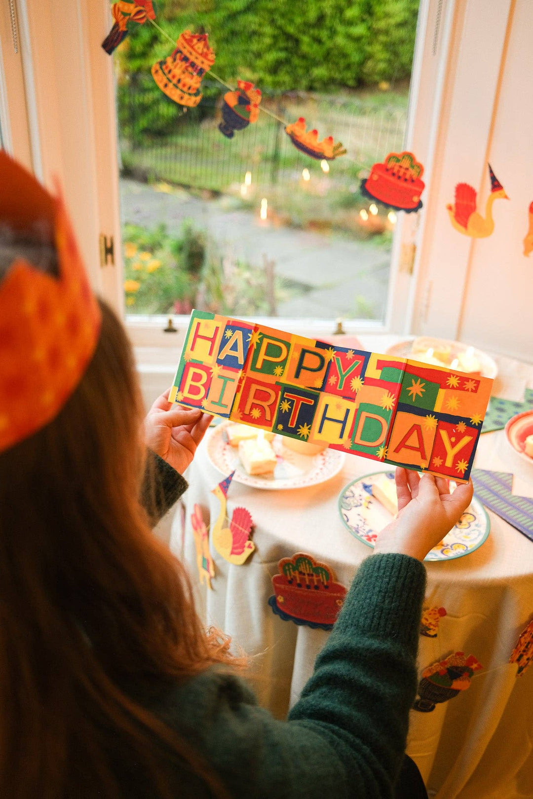 UK/EU: Happy Birthday Concertina Greeting Card