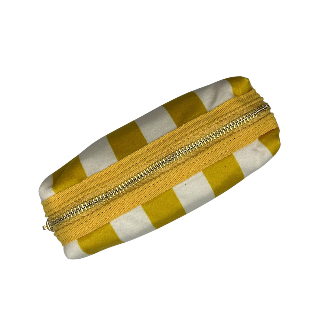 Yellow stripe makeup bag & Linear Eye Brooch