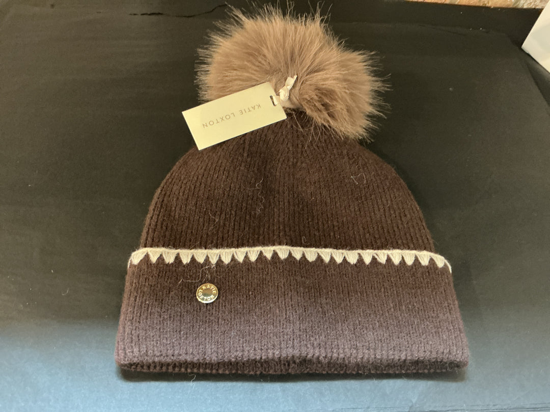 WHIPSTITCH POM POM KNITTED HAT | Chocolate | 20cm x 21cm x 1.5cm