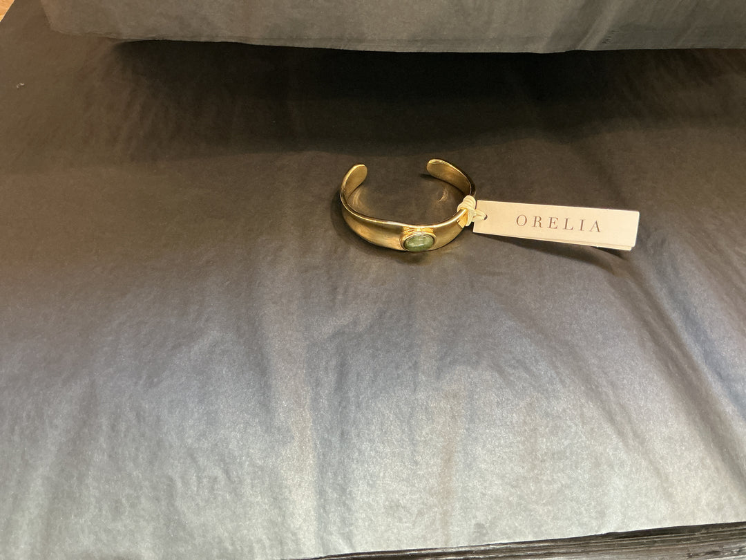 Organic SP Green Jade Stone Cuff