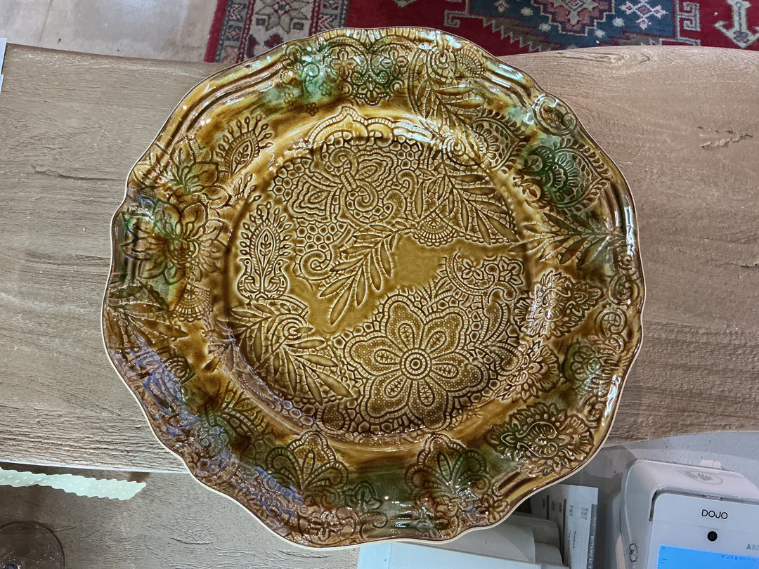 Large Round Dish-Pineapple
