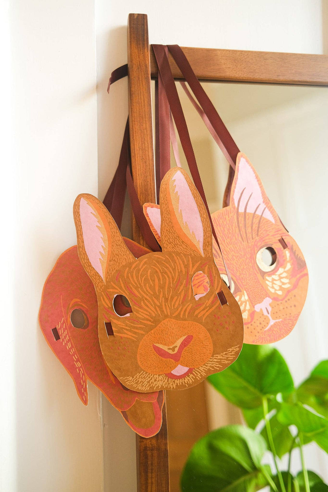 UK/EU: Cat Mask Greeting Card