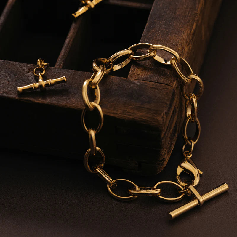Oval Link T-Bar Drop Bracelet