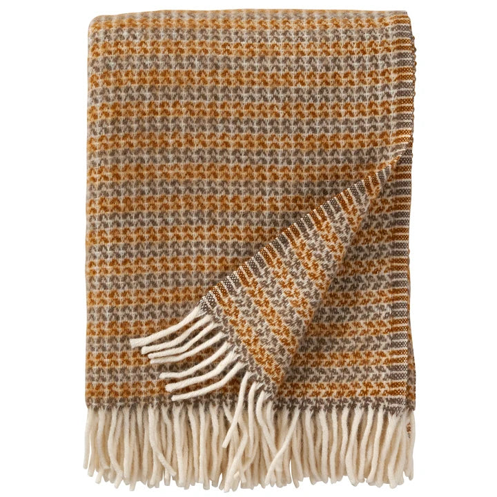 Curve Crème Caramel Brushed Lambswool Throw