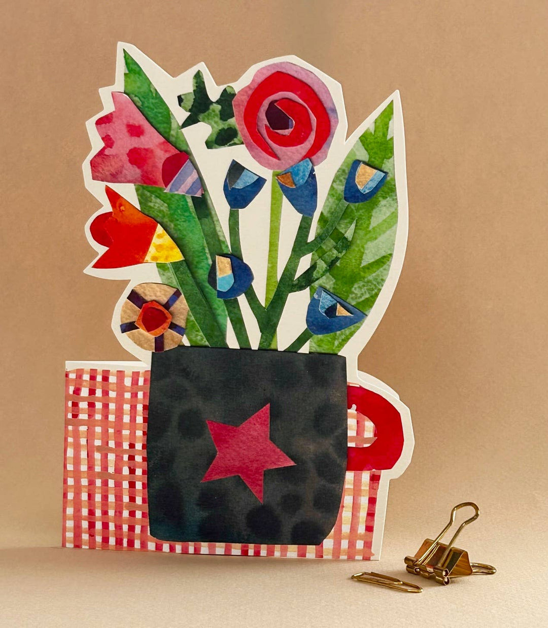 FP3587 Cup of Flowers Cut out Card