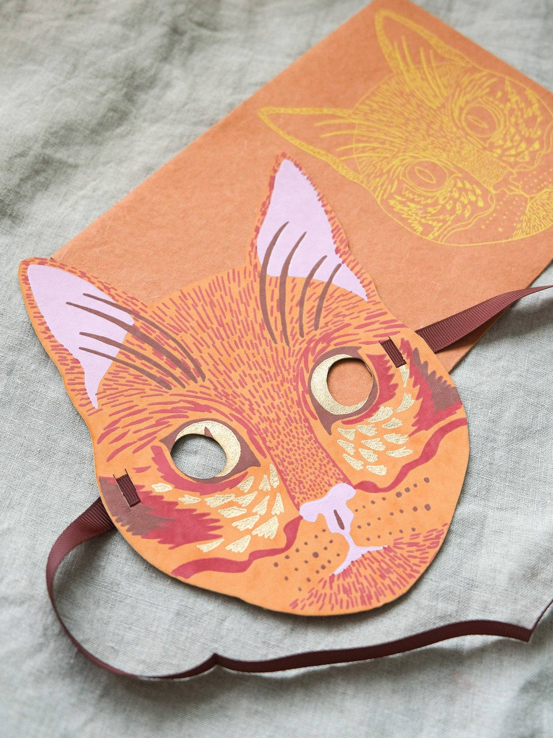 UK/EU: Cat Mask Greeting Card