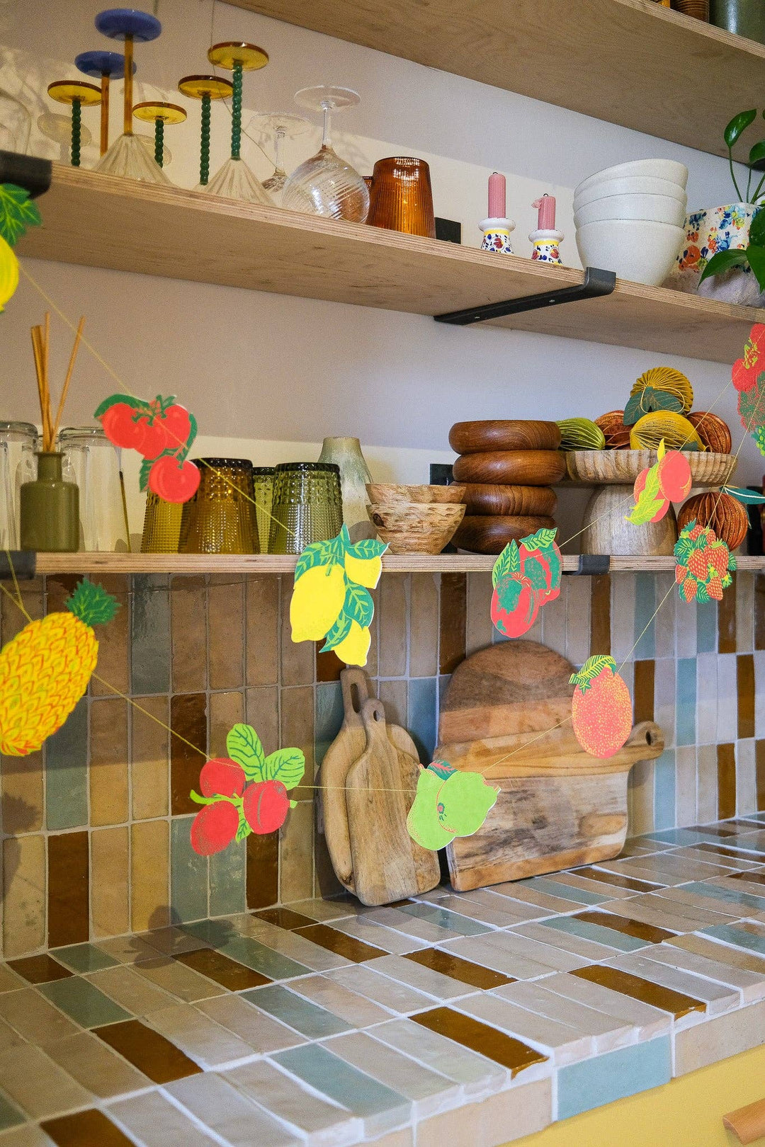 UK/EU: Fruit Sewn Garland