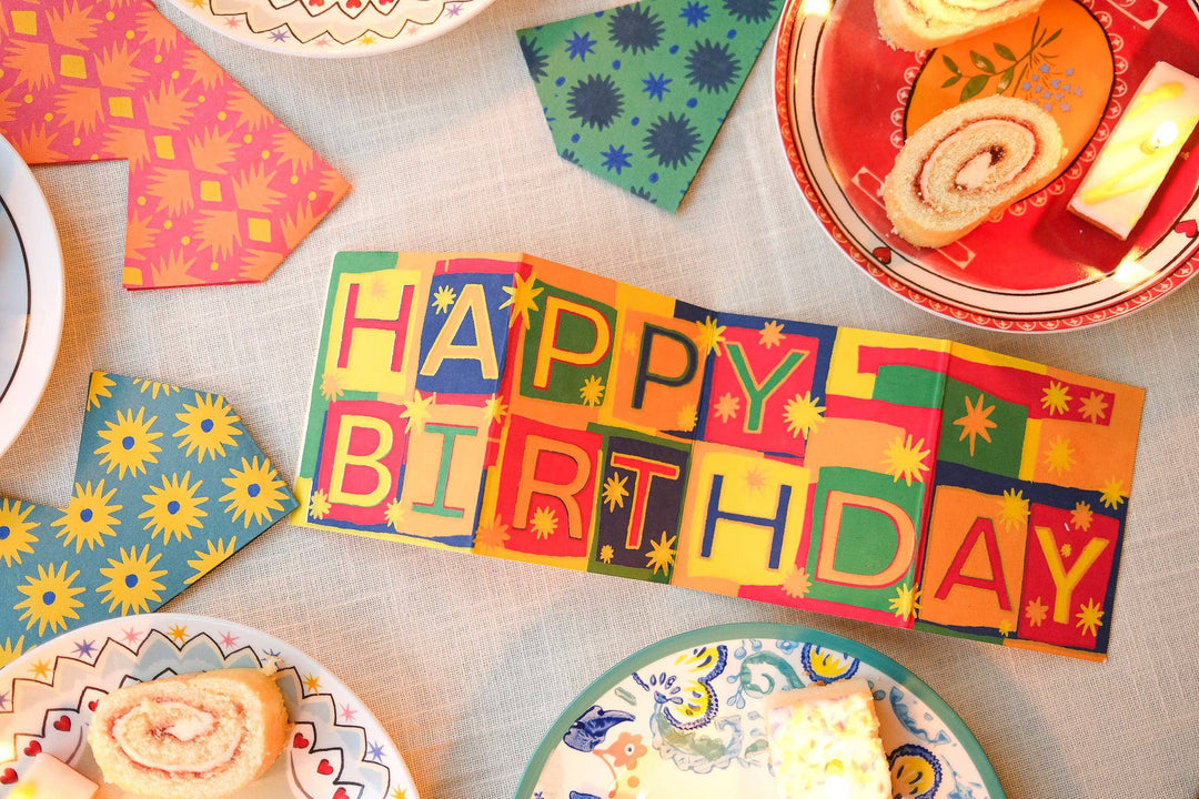UK/EU: Happy Birthday Concertina Greeting Card