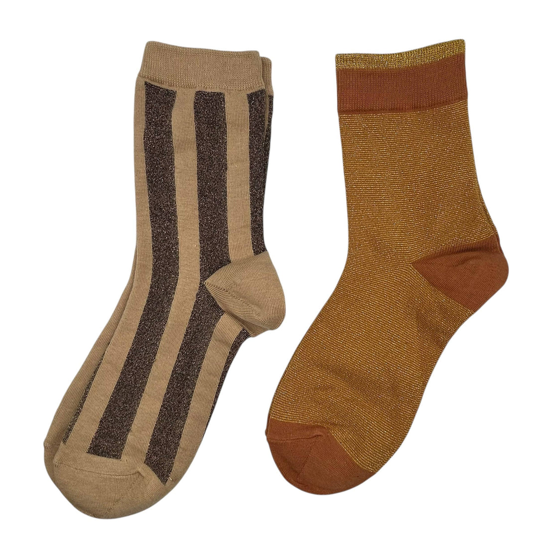 Sand Berlin & Copper Tokyo sock box duo with Croissant pin
