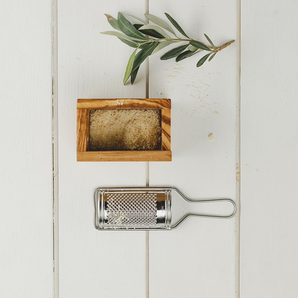OLIVE WOOD - CHEESE GRATER