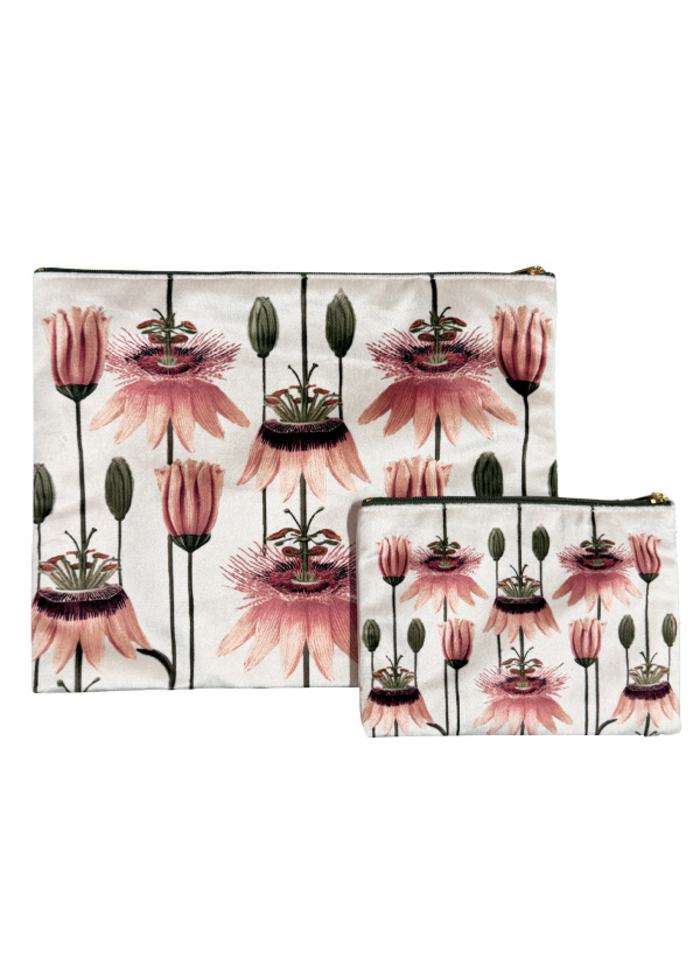 Makeup bag - Rustic Petals