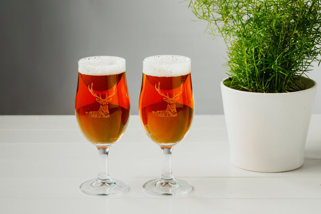 Set of 2 Stag Engraved Style Craft Beer Glasses