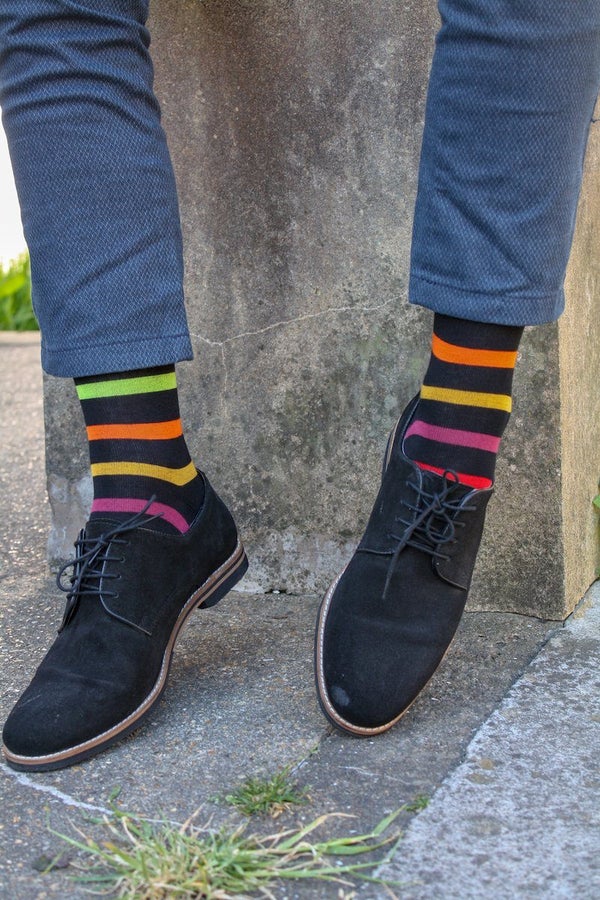 BLACK SMALL STRIPED BAMBOO SOCKS